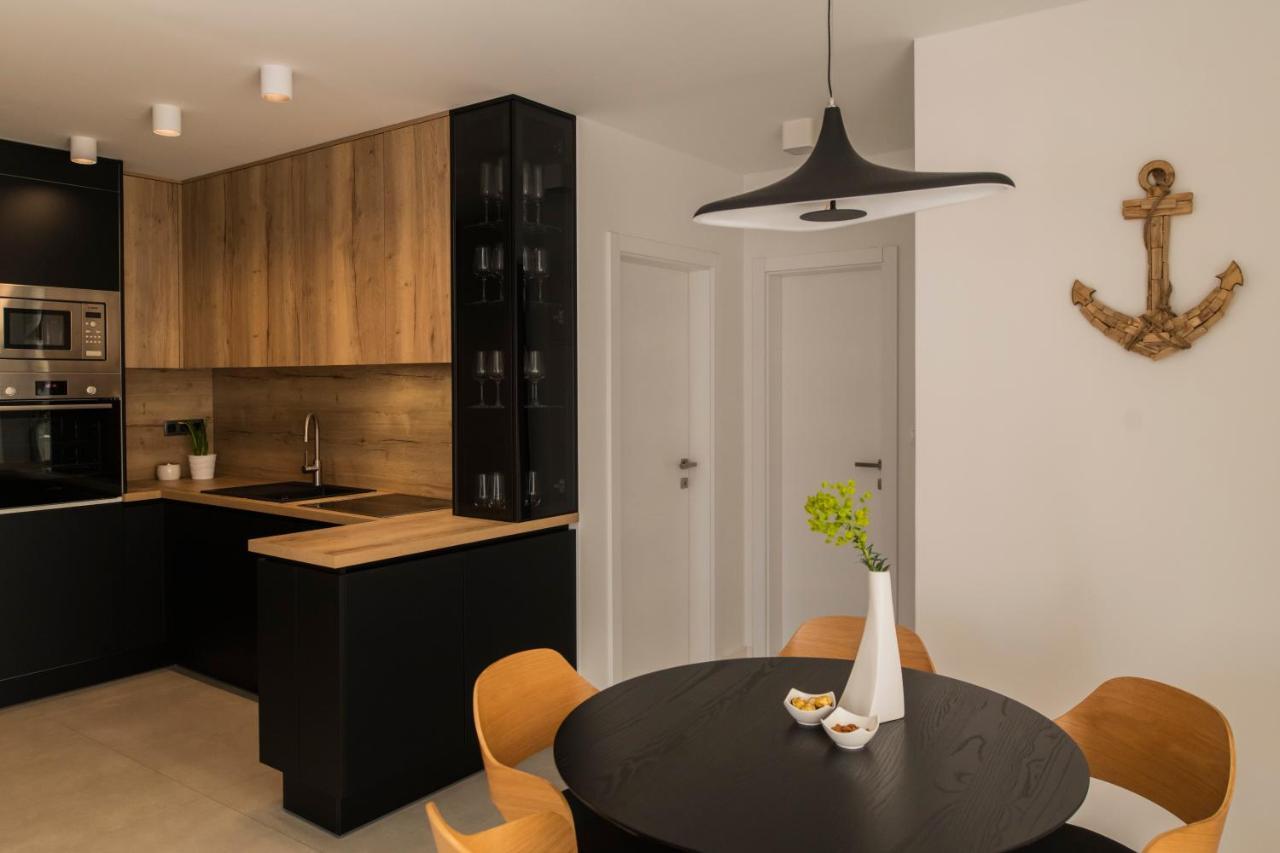Villa Magna Luxury Apartments Murter Exterior foto