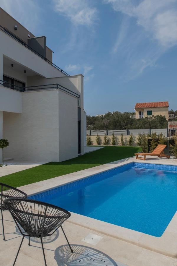 Villa Magna Luxury Apartments Murter Exterior foto