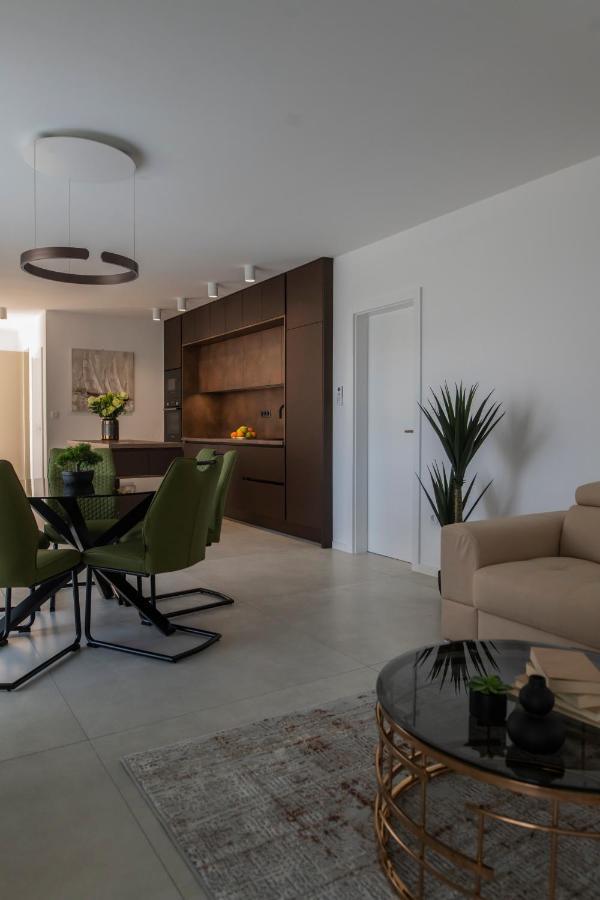 Villa Magna Luxury Apartments Murter Exterior foto